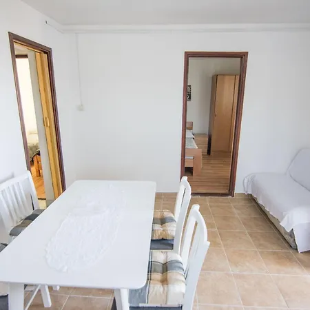 Tatil Evi House Johan Pašman